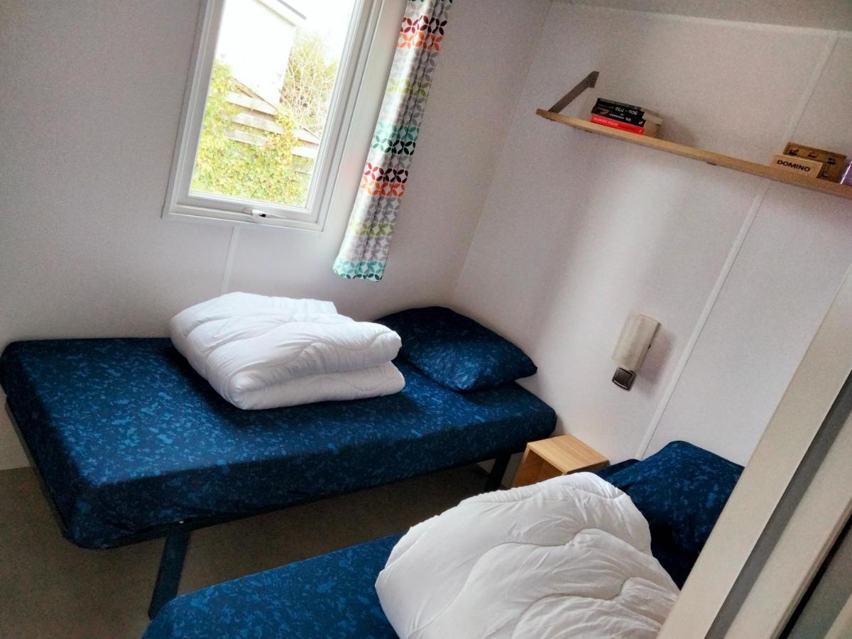 Bj Chalets: Cozy Family-Friendly Chalet at Lauwersoog Holiday Park Exterior photo
